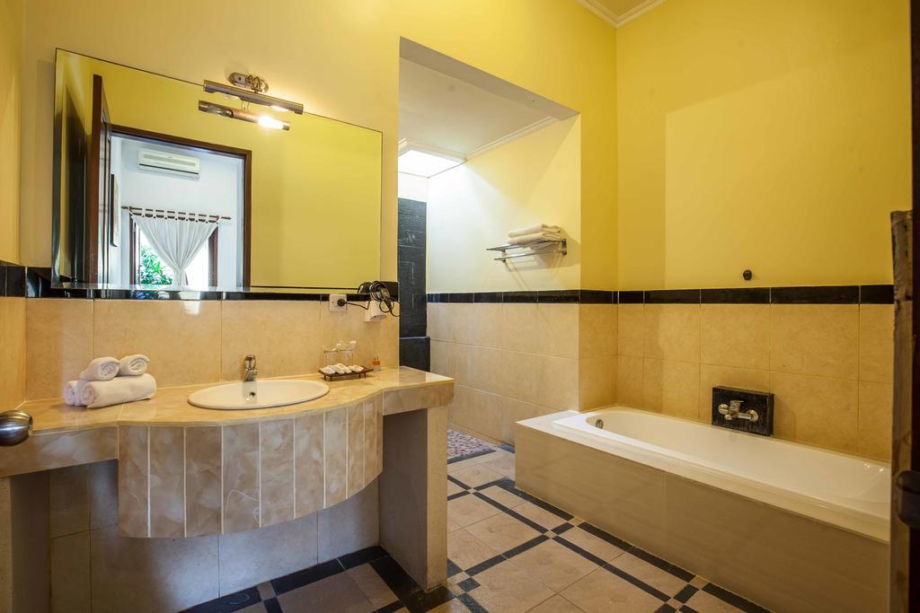 Putri Bali Villa Seminyak  Phòng bức ảnh