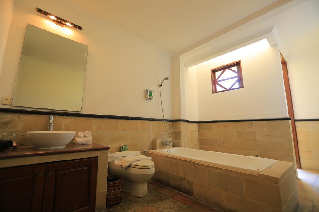 Putri Bali Villa Seminyak  Ngoại thất bức ảnh