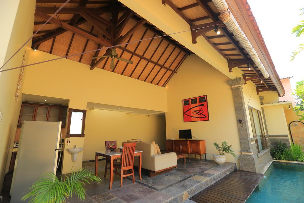 Putri Bali Villa Seminyak  Ngoại thất bức ảnh