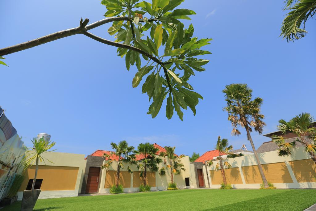 Putri Bali Villa Seminyak  Ngoại thất bức ảnh