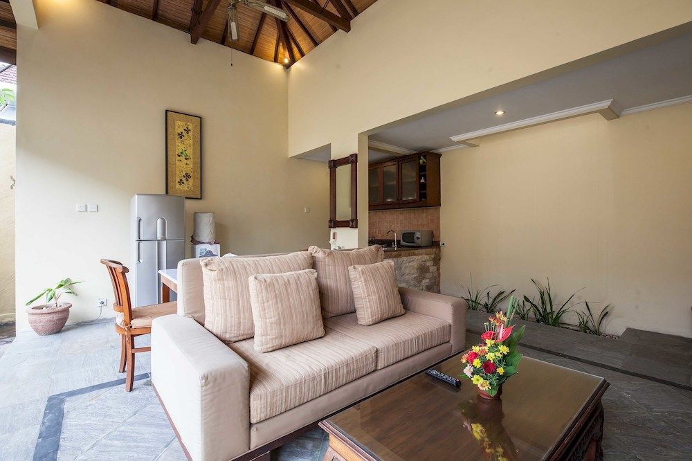Putri Bali Villa Seminyak  Ngoại thất bức ảnh